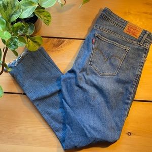 LEVIS✨711 Skinny Blue Denim Levi’s Jeans